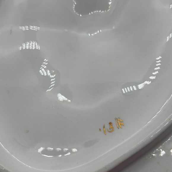 Antique Homer Laughlin, White Granite, Porcelain Covered Casserole, Transferware - Picture 12 of 16